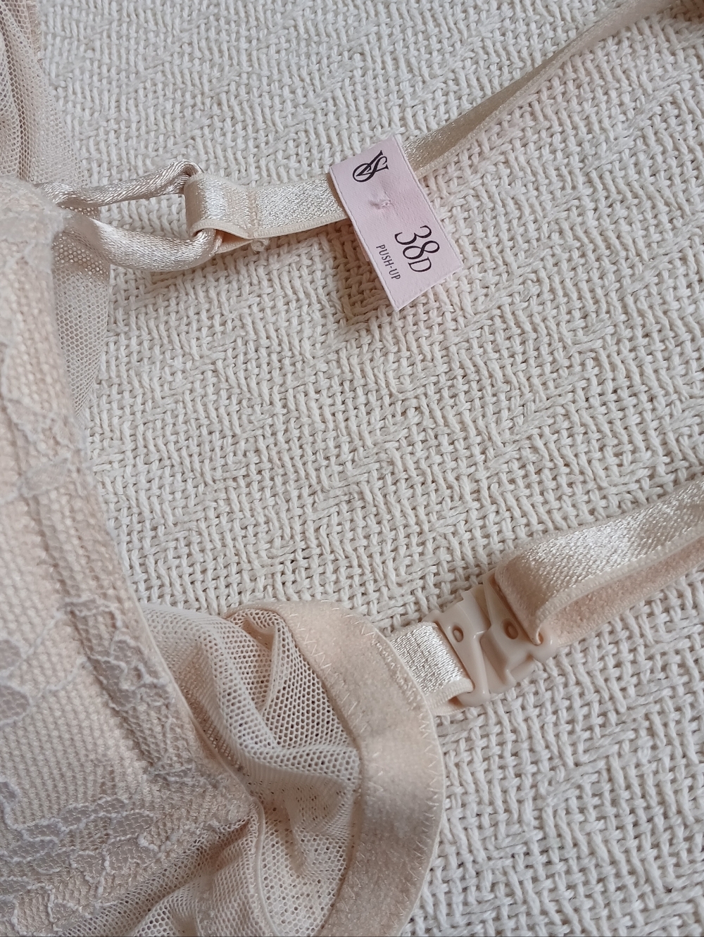 victorias secret ♡ push-up padded no wire bra 38d neutral romantic soft minimal - Picture 5 of 10